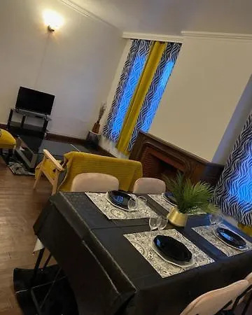 Privee Dans Maison De