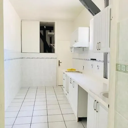 Apartment Privee Dans Maison De